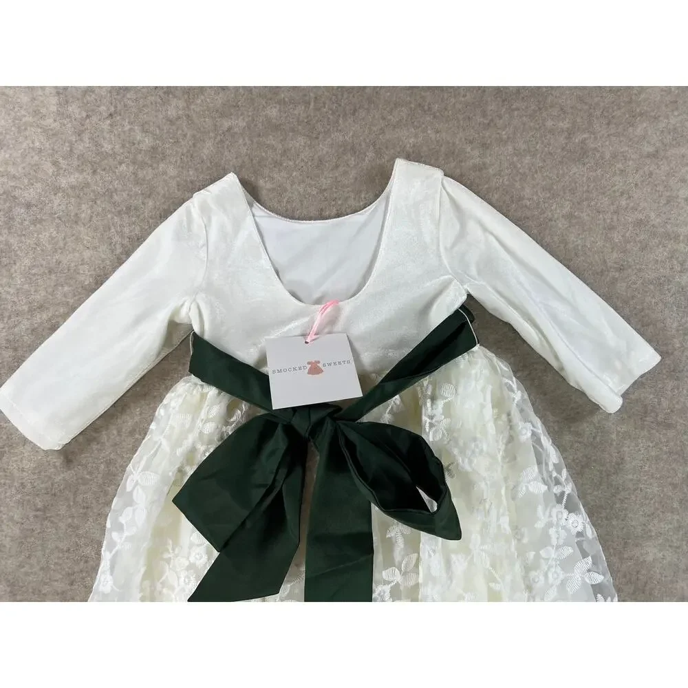 Smocked Sweets White Christmas Hi Lo Dress with Green Sash Girls Size 4/5 NWT